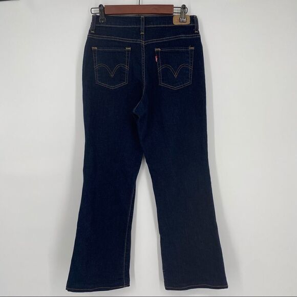 Levi's 515 Bootcut Perfectly Slimming Jeans Size 6 Short dark wash - Picture 4 of 8